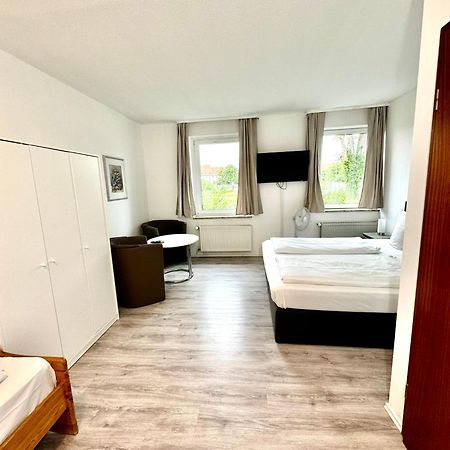 Hotel Zum Ruecking Northeim Exterior foto
