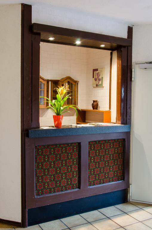 Hotel Zum Ruecking Northeim Exterior foto
